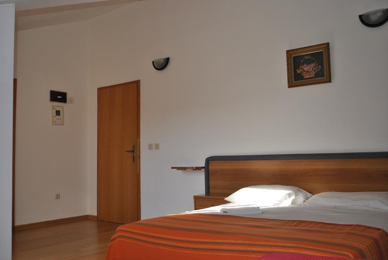 Promenade Bed & Breakfast Medulin Exterior foto