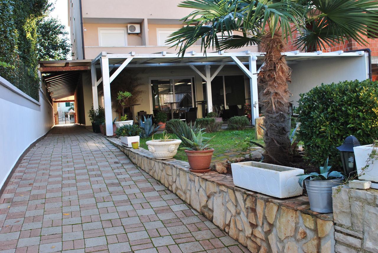 Promenade Bed & Breakfast Medulin Exterior foto