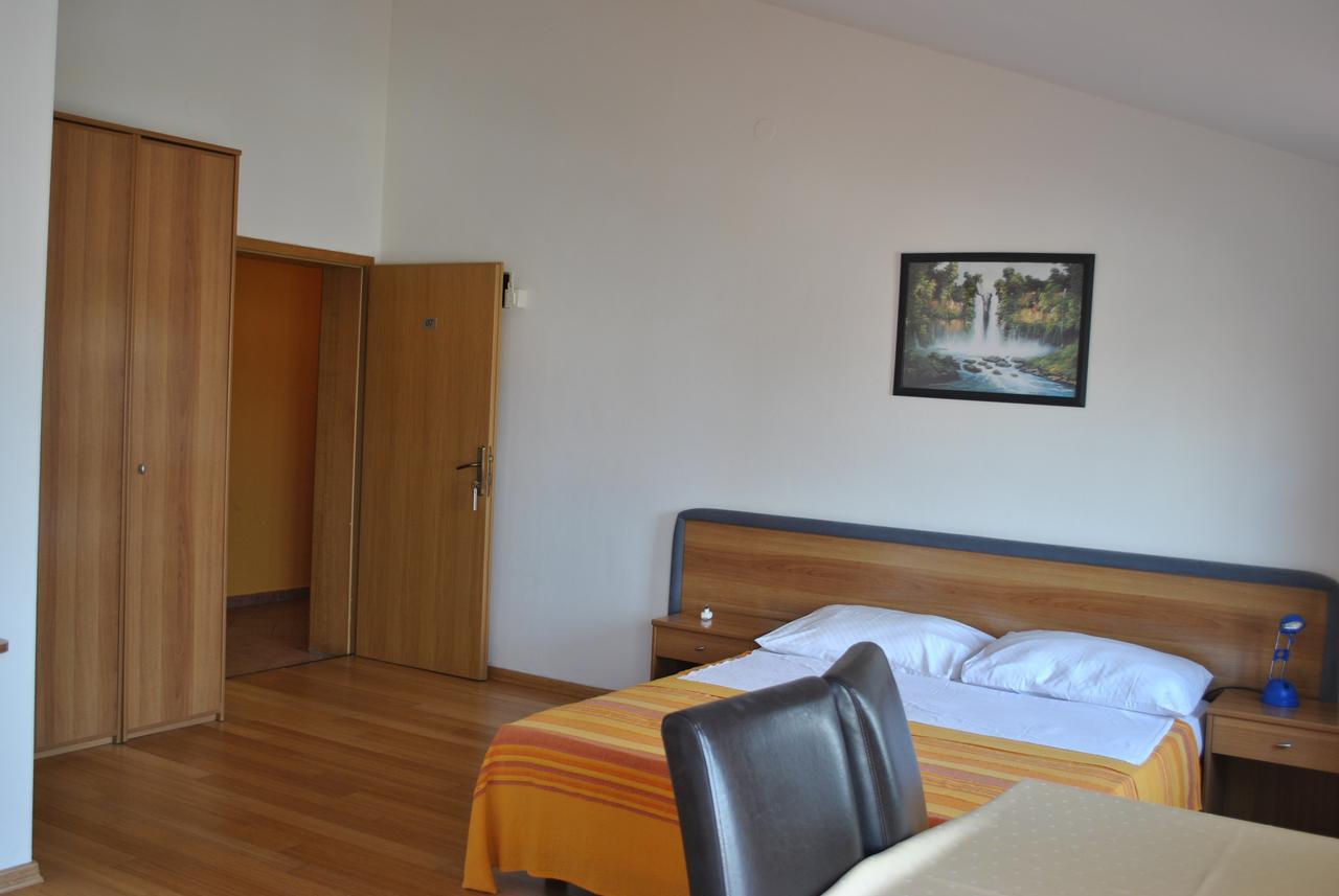 Promenade Bed & Breakfast Medulin Exterior foto