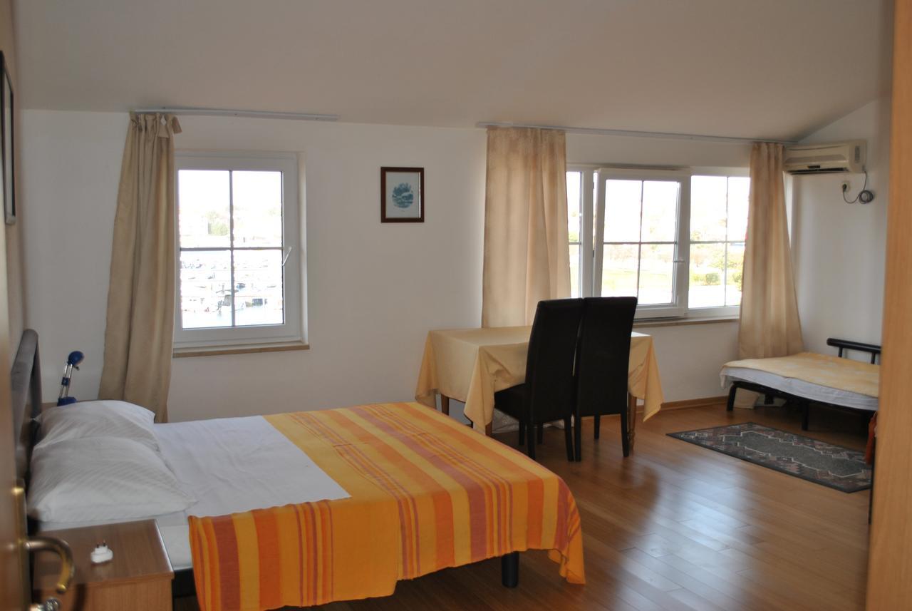 Promenade Bed & Breakfast Medulin Exterior foto